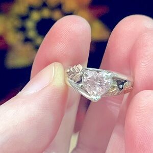 VTG Black Hills Pink Ice CZ Leaf Design 925 Sterling Silver Size 5 Ring